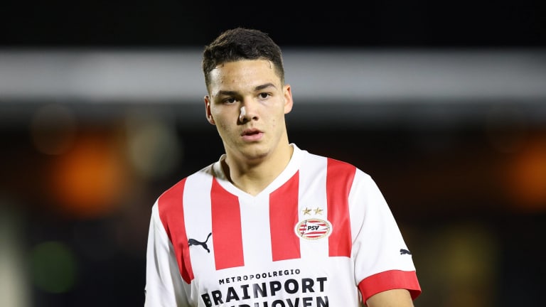 Tony Mowbray tells young Sunderland duo to be ready for first-team game time